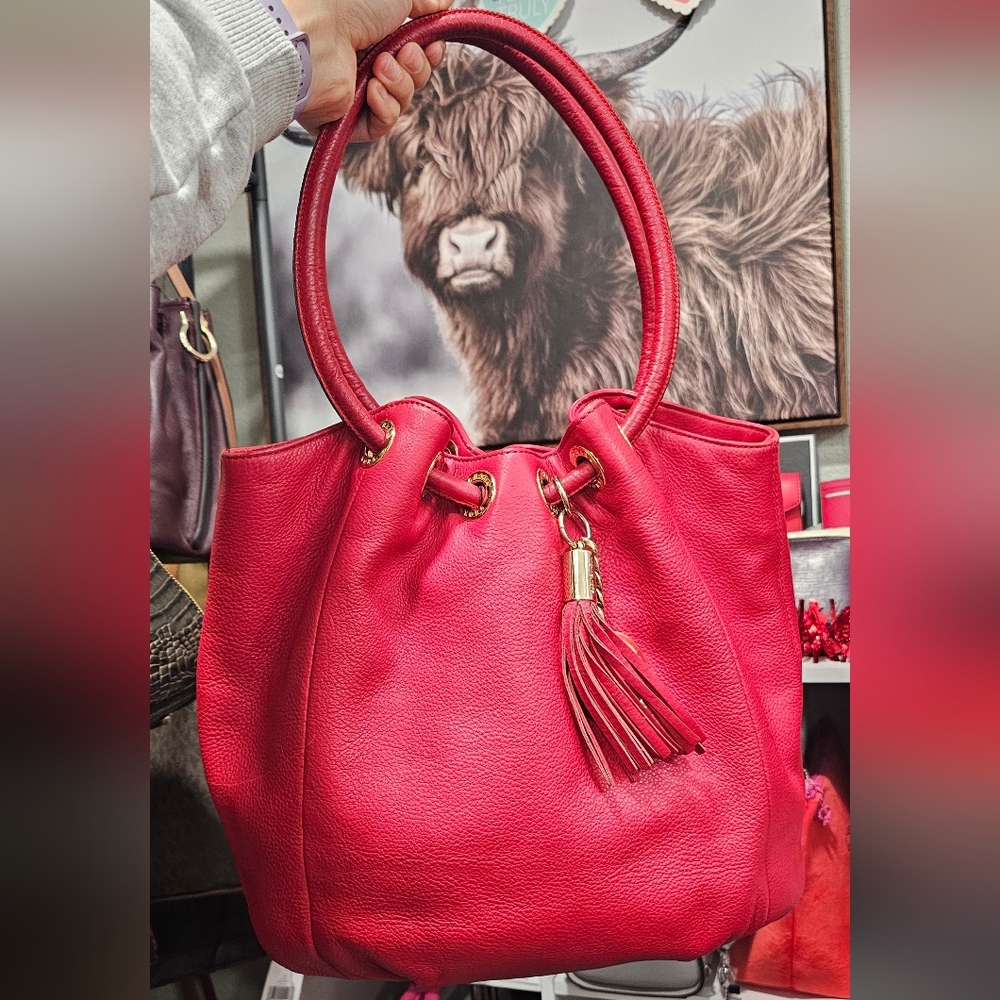 Michael Kors Elegant Red Leather Shpoulder Bag